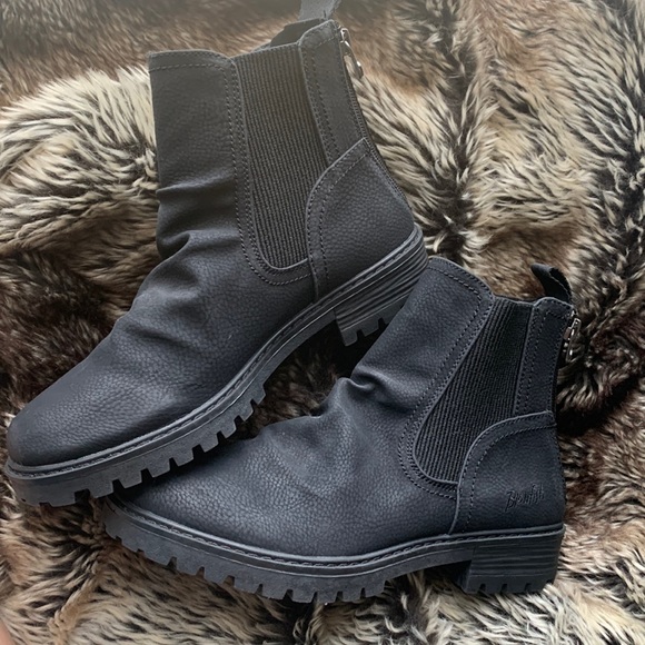 Blowfish Shoes - NWOT Blowfish Black Boots